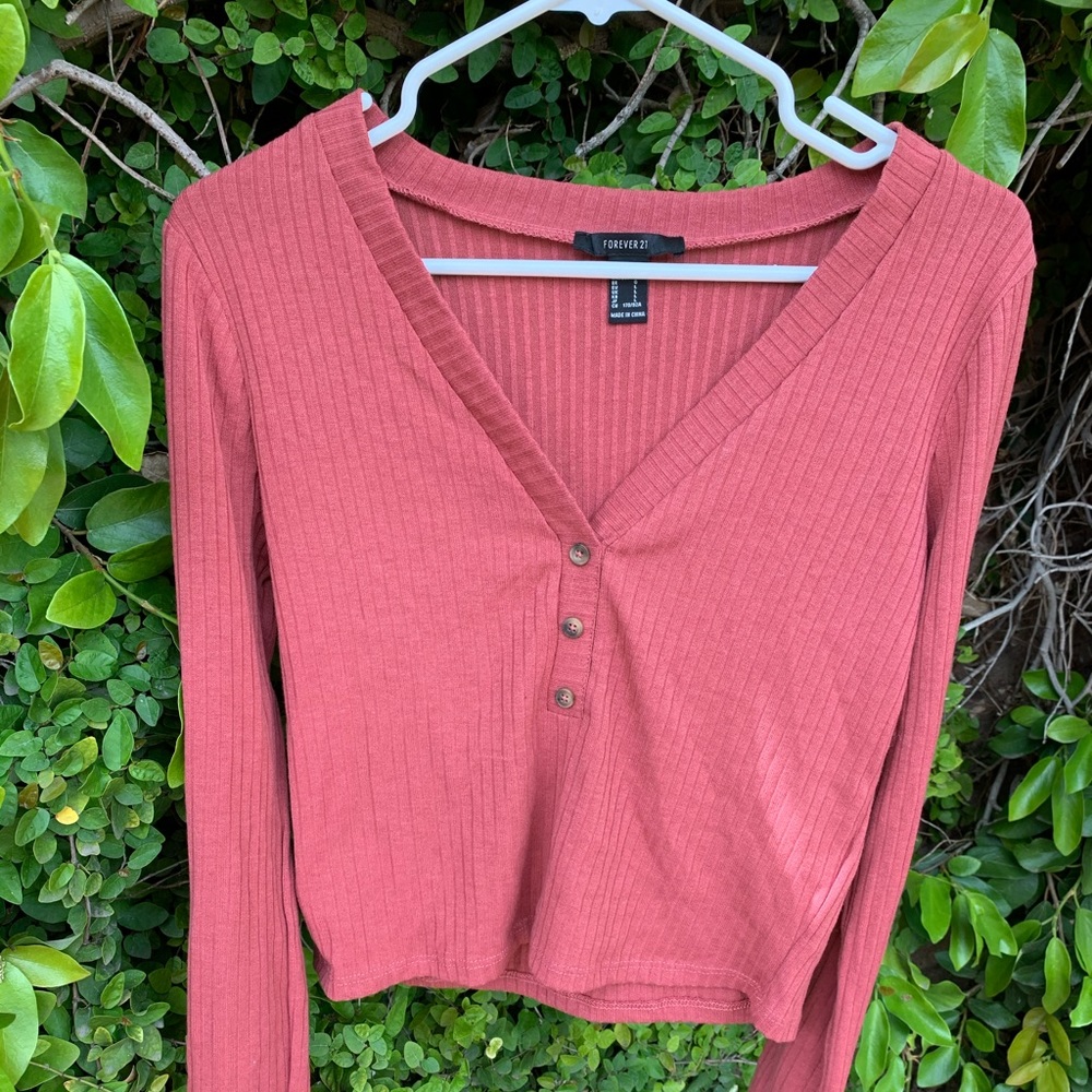 Reddish Pink Cropped Long Sleeve